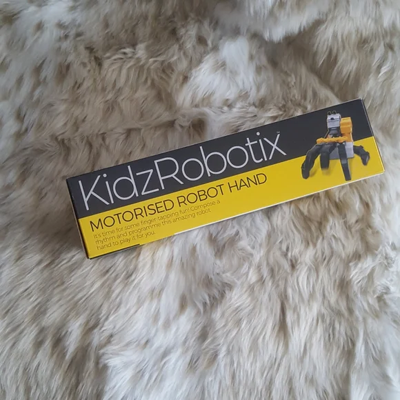 🌙NIB Motorized Robot Hand STEAM - Picture 4 of 6